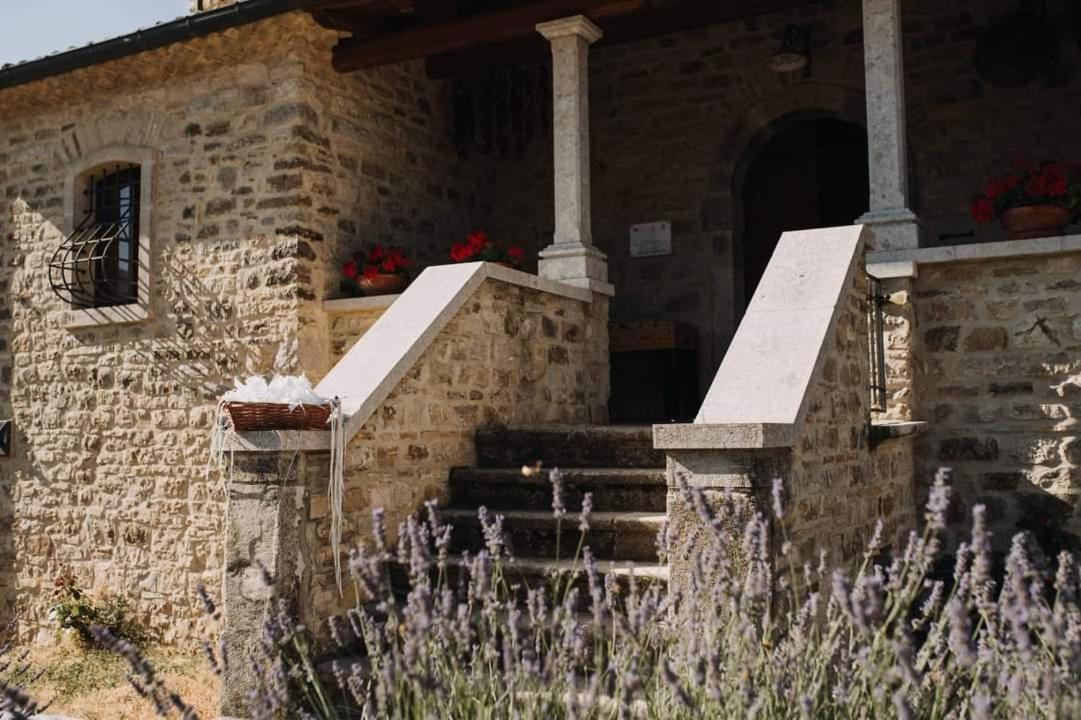 Agriturismo Torre Gialluise Gesualdo 외부 사진