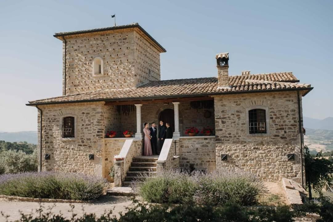 Agriturismo Torre Gialluise Gesualdo 외부 사진
